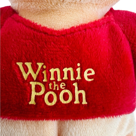 VTG Winnie The Pooh - Pooh Disney Rare Bean Bag Plush Bear 8" - Picture 4 of 4